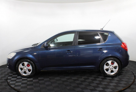 Kia Cee'd 2008 года с пробегом 164 848 км, фото 8