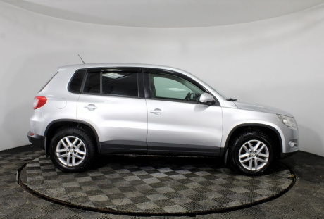 Volkswagen Tiguan 2008 года с пробегом 162 875 км, фото 4