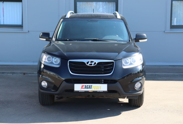 Hyundai Santa Fe 2010 года с пробегом 167 001 км, фото 2