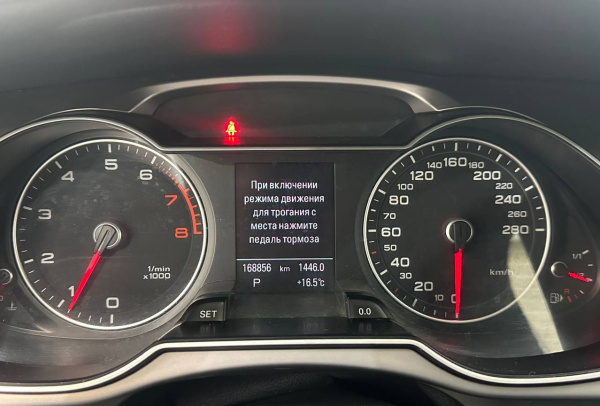 Audi A4 2013 года с пробегом 168 856 км, фото 8