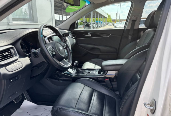 Kia Sorento Prime 2016 года с пробегом 115 248 км, фото 10