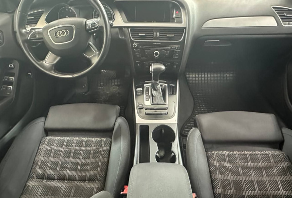 Audi A4 2013 года с пробегом 168 856 км, фото 9