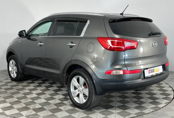 Kia Sportage 2012 года с пробегом 245 101 км, фото 7