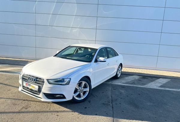 Audi A4 2013 года с пробегом 168 856 км, фото 1