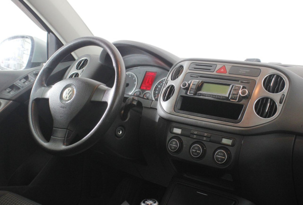 Volkswagen Tiguan 2008 года с пробегом 162 875 км, фото 9