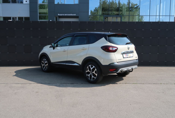 Renault Kaptur 2017 года с пробегом 220 002 км, фото 7