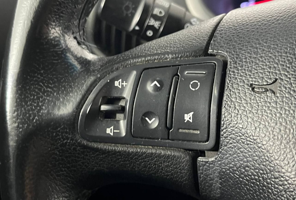Kia Sportage 2012 года с пробегом 245 101 км, фото 17